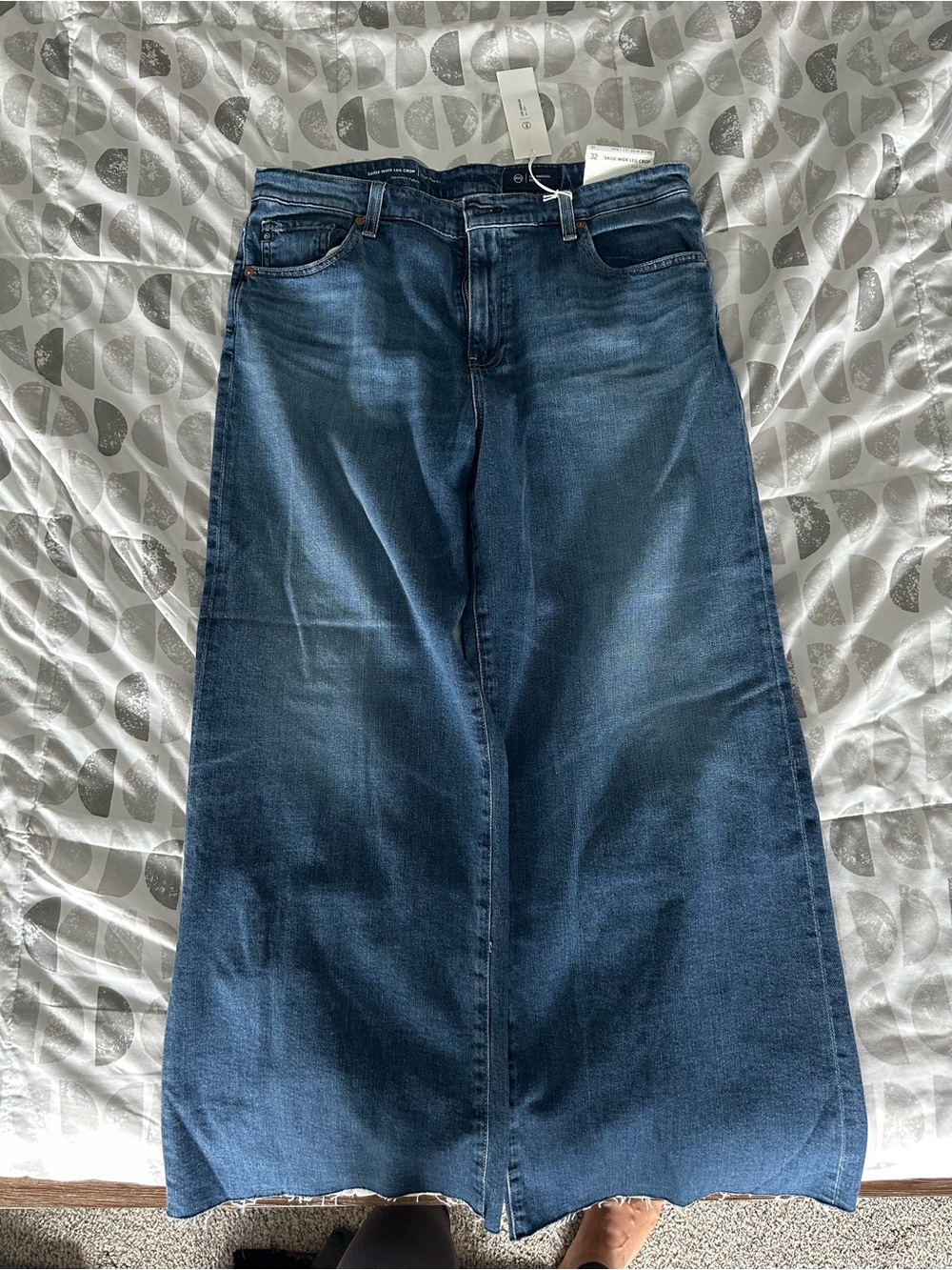 Ag Adriano Goldschmied Dark Blue Wide-Leg Cropped Jeans